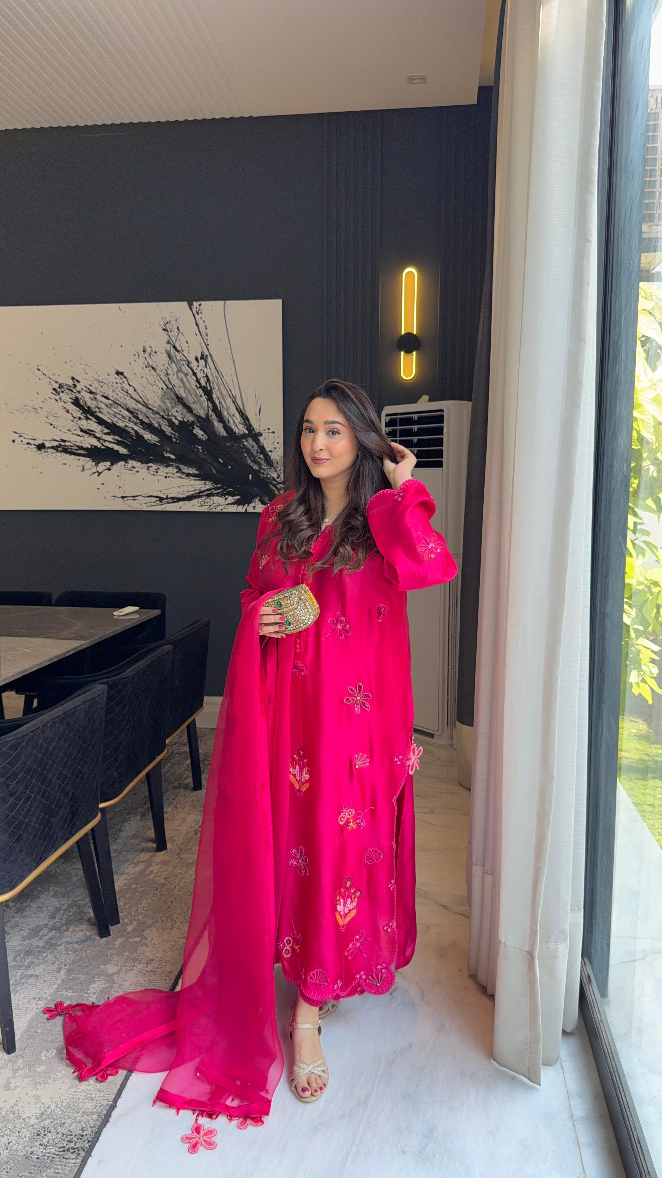 PINK POP – Sheesha Silk Ensemble