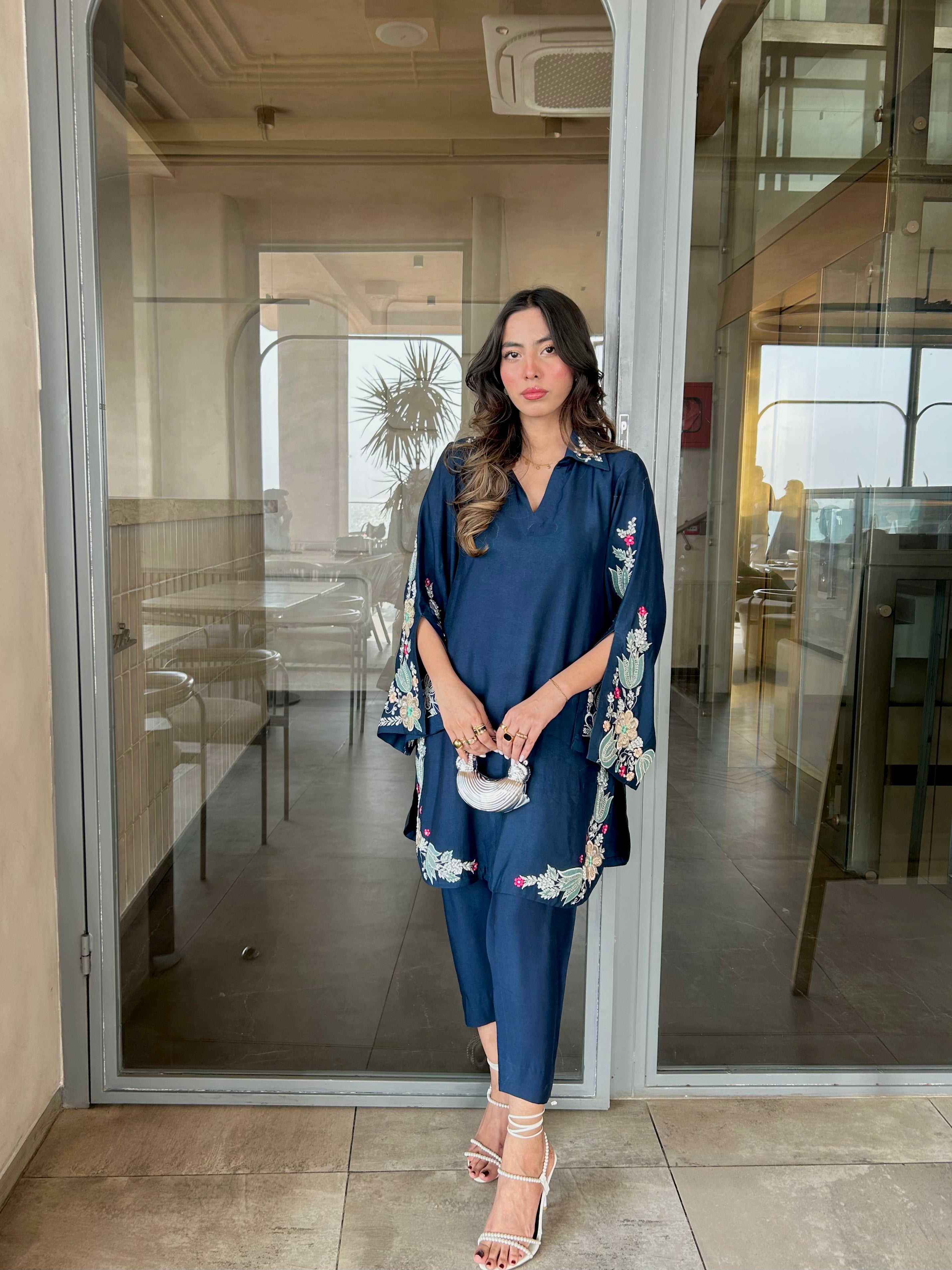 NAVY ELAN 💙✨